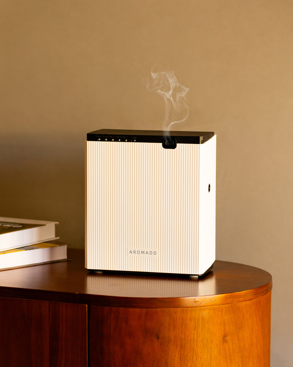 Rad-8 Smart Radar-Activated Aromatherapy Diffuser
