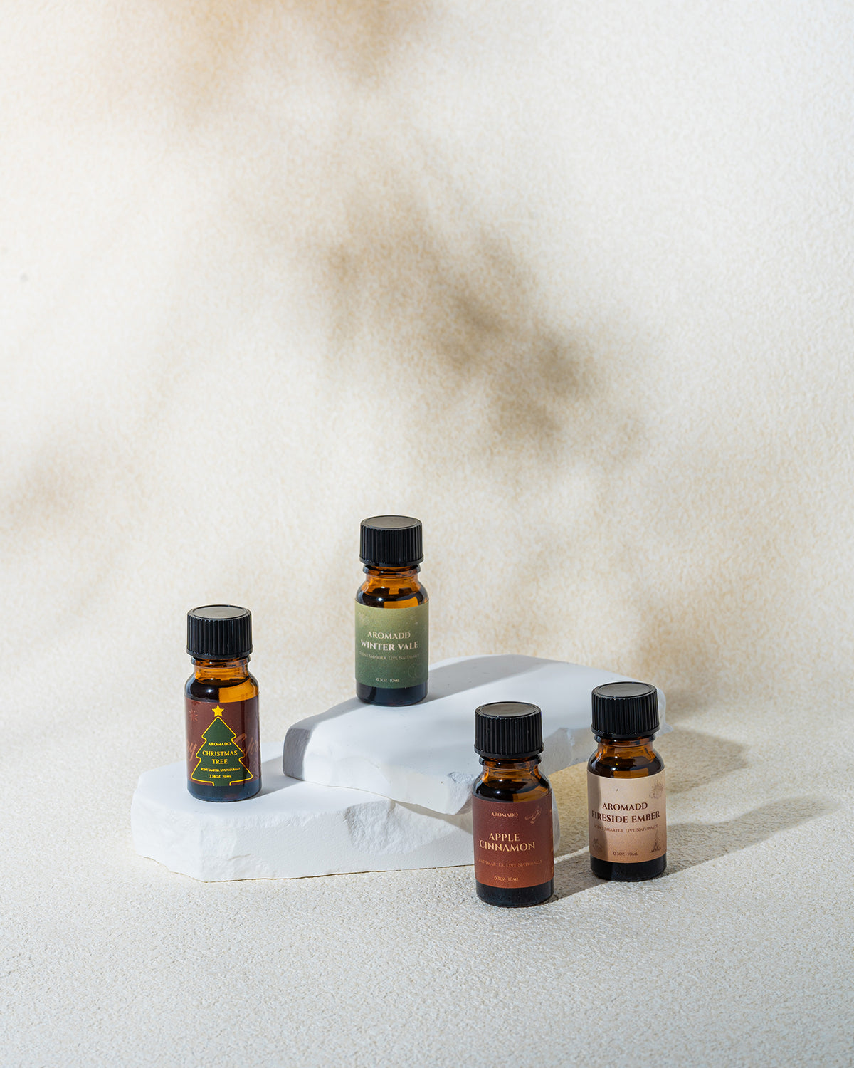 【Pre-sale】Christmas Fragrance Oil Set:Fireside Ember,Winter Vale,Apple Cinnamon & Christmas Tree – 4 x 10ml