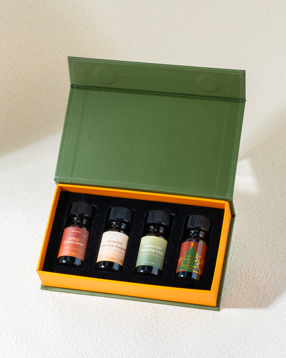 【Pre-sale】Christmas Fragrance Oil Set:Fireside Ember,Winter Vale,Apple Cinnamon & Christmas Tree – 4 x 10ml