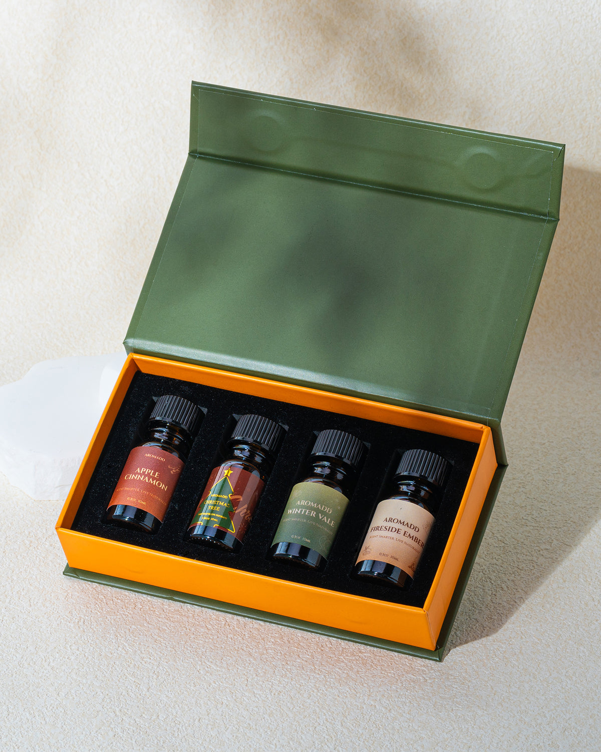 【Pre-sale】Christmas Fragrance Oil Set:Fireside Ember,Winter Vale,Apple Cinnamon & Christmas Tree – 4 x 10ml