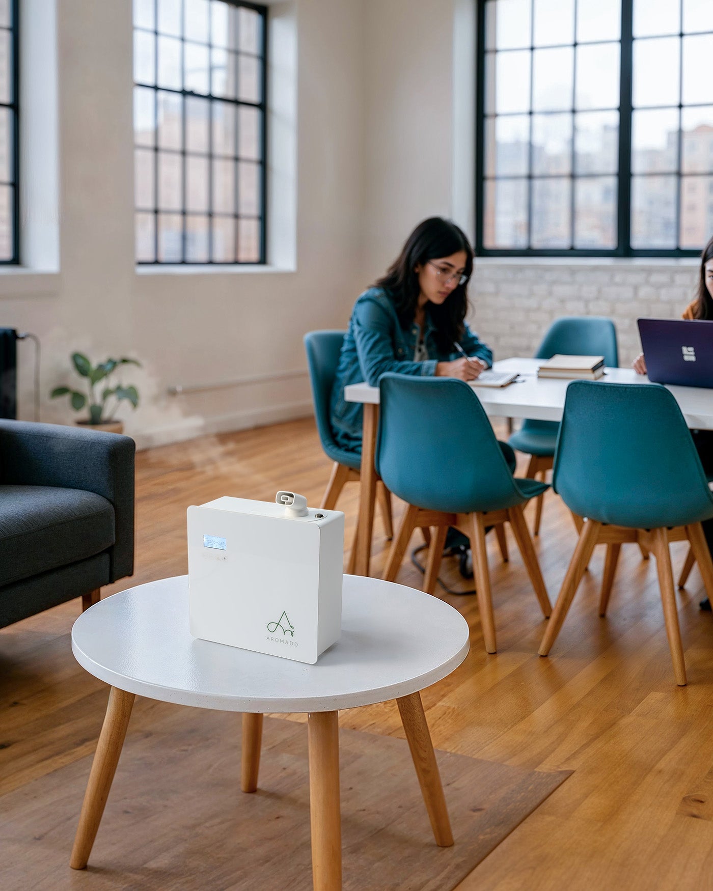 U5 Smart HVAC Essential Oil Diffuser - Aromaddnebulizing essential oil diffuser